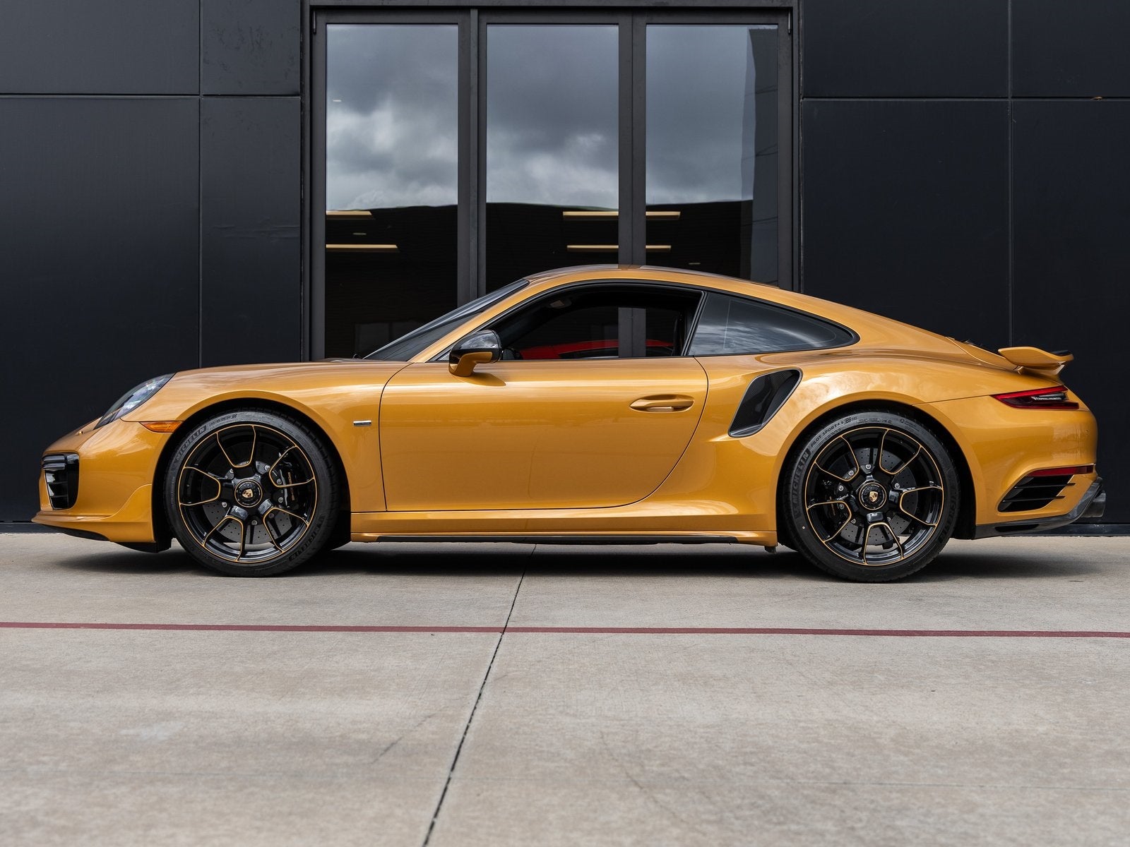 2018 Porsche 911 911 Turbo S Exclusive Series
