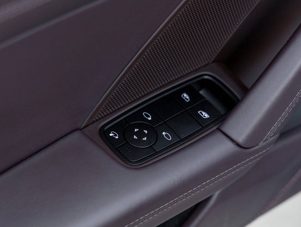 2024 Porsche 911 911 Turbo S (MY24)