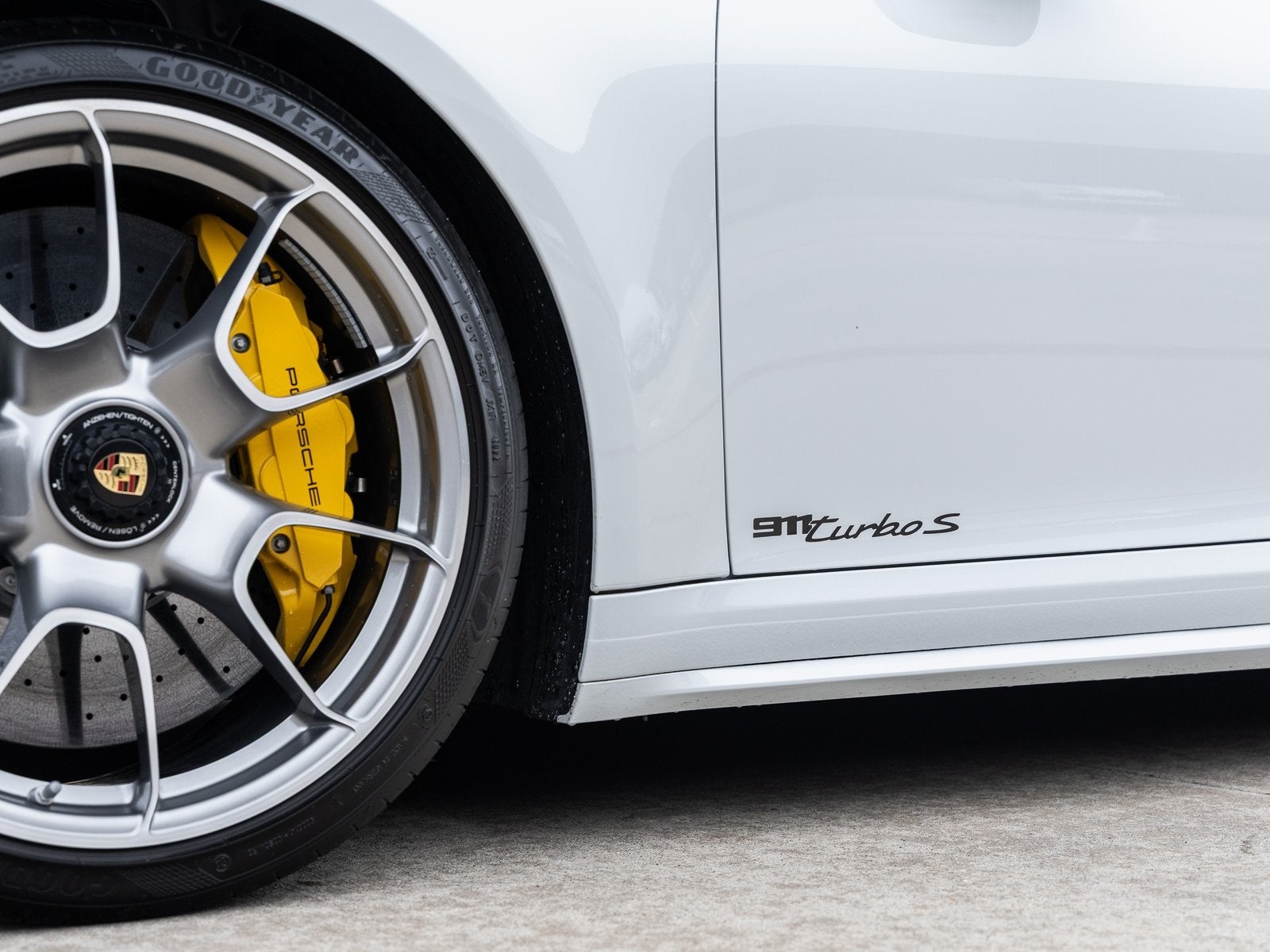 2022 Porsche 911 911 Turbo S (MY22)