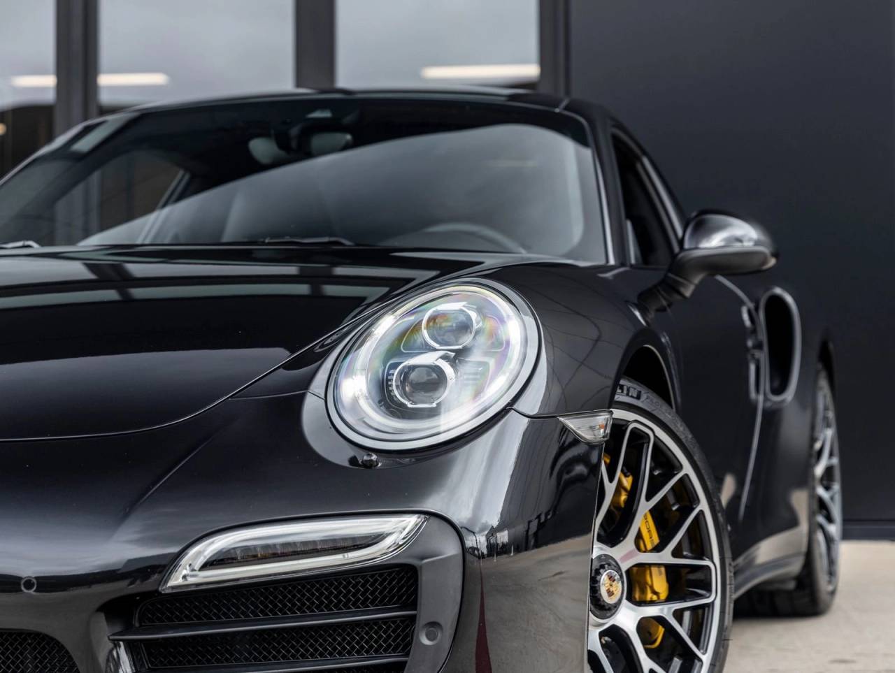 2014 Porsche 911 911 Turbo S Coupe