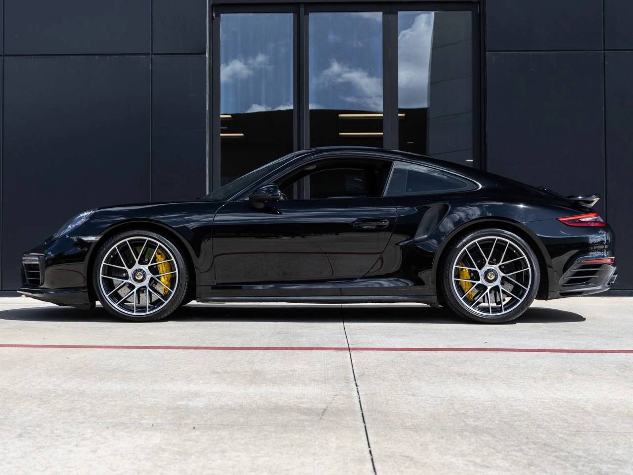 2018 Porsche 911 Turbo S