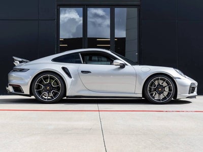 2022 Porsche 911 Turbo S