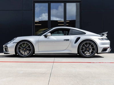 2022 Porsche 911 Turbo S