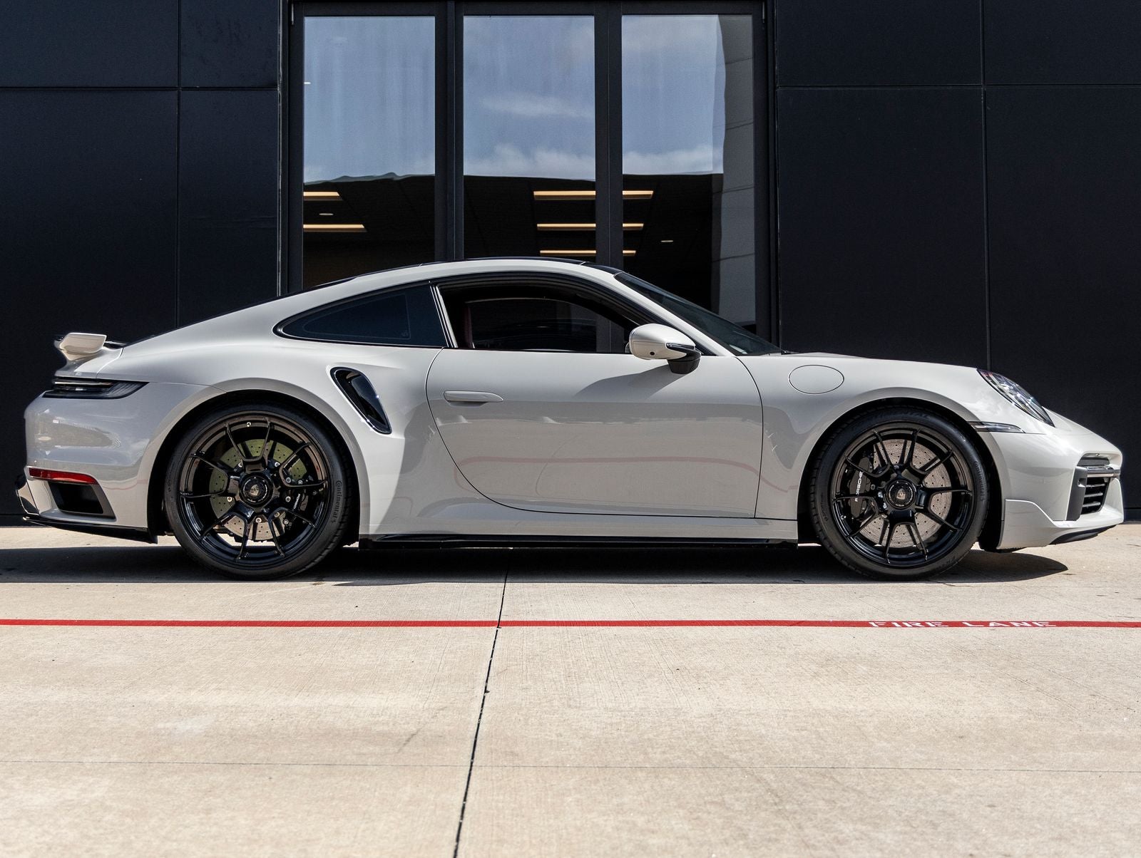 2024 Porsche 911 Turbo S