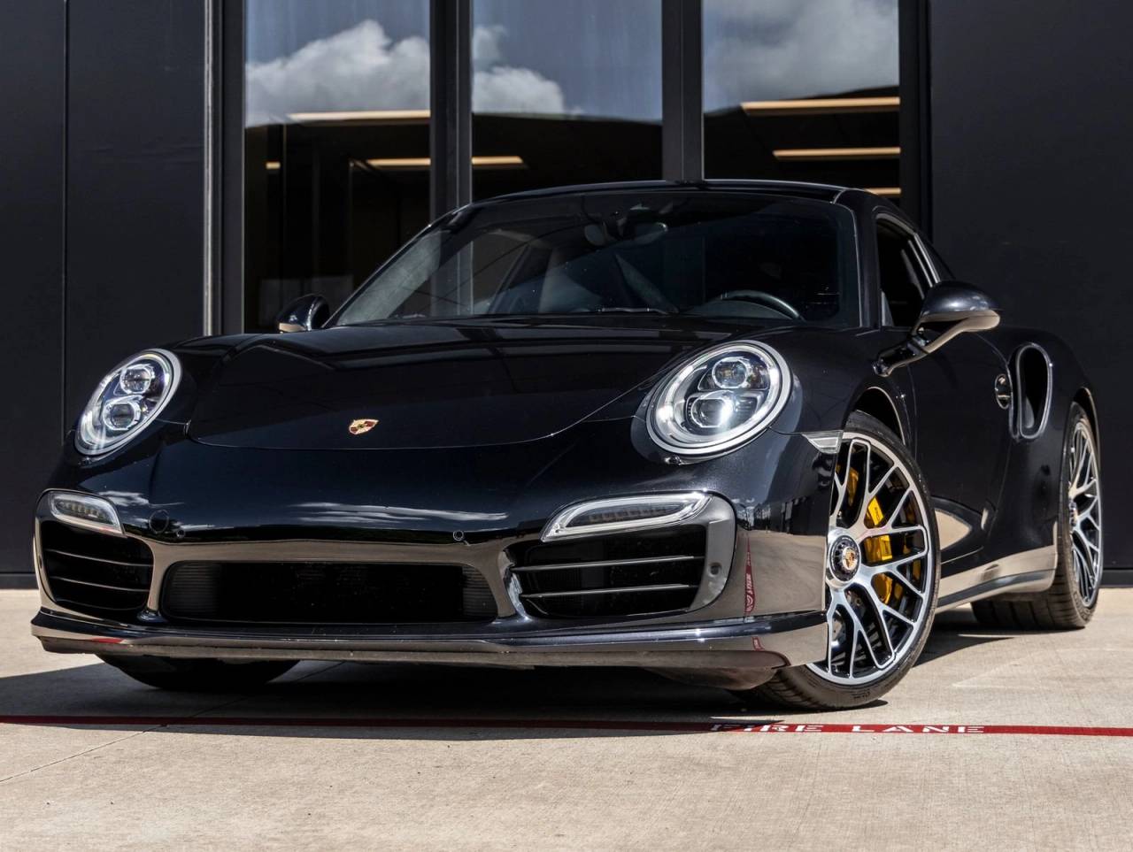 2015 Porsche 911 911 Turbo S Coupe
