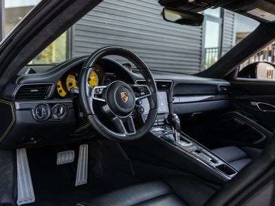 2017 Porsche 911 Turbo S