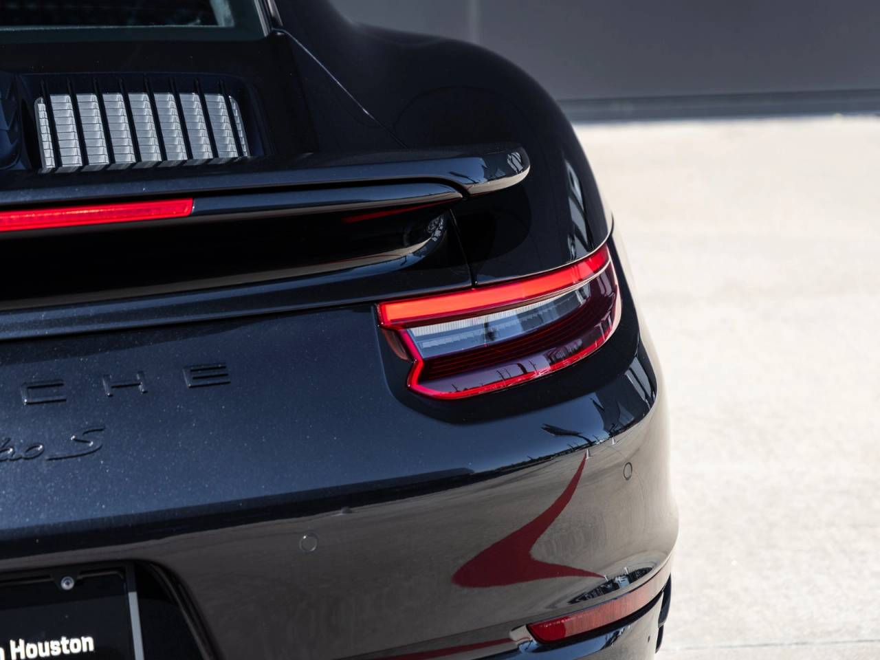 2017 Porsche 911 911 Turbo S