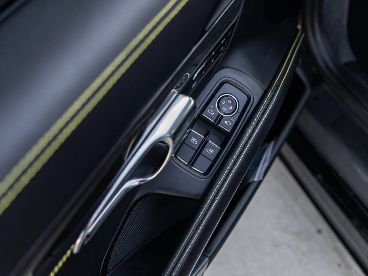 2017 Porsche 911 911 Turbo S