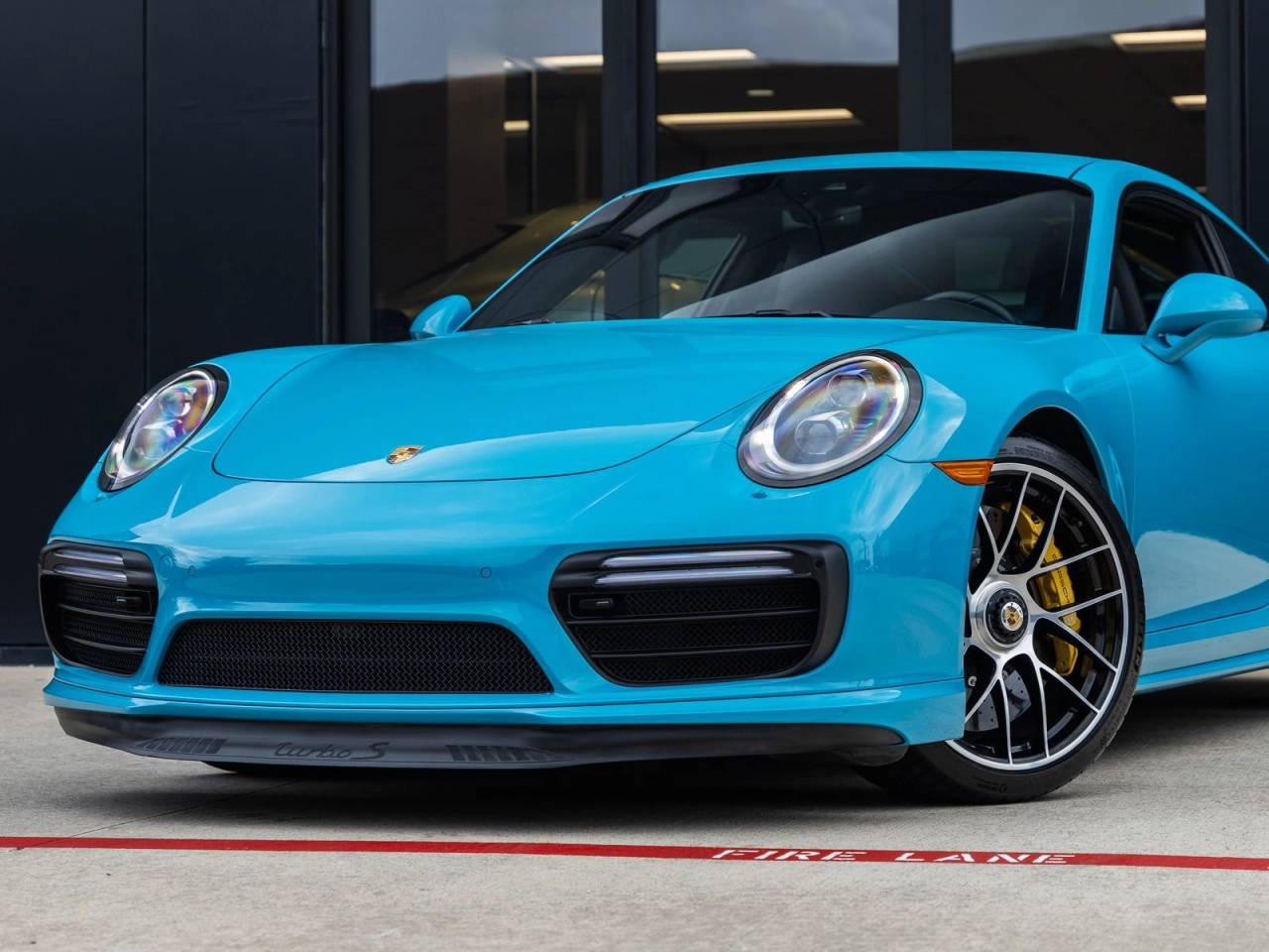 2017 Porsche 911 911 Turbo S