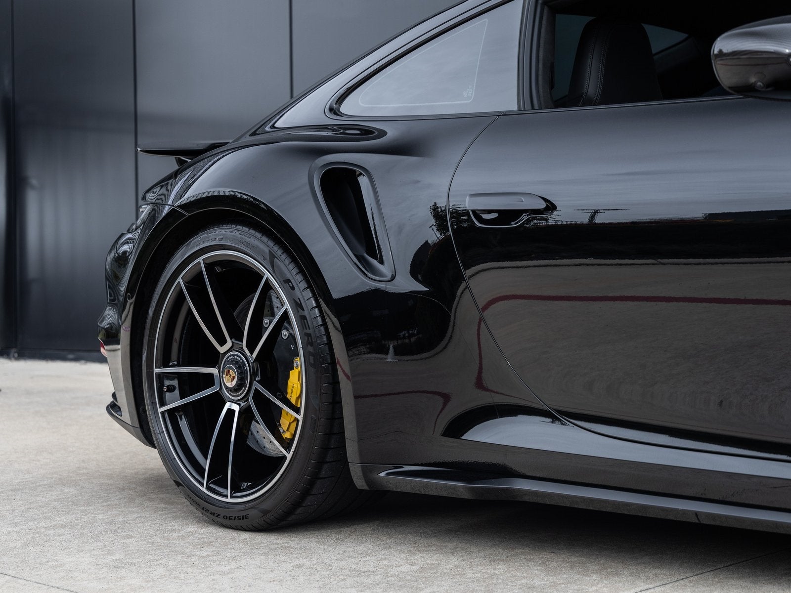 2023 Porsche 911 911 Turbo S (MY23)