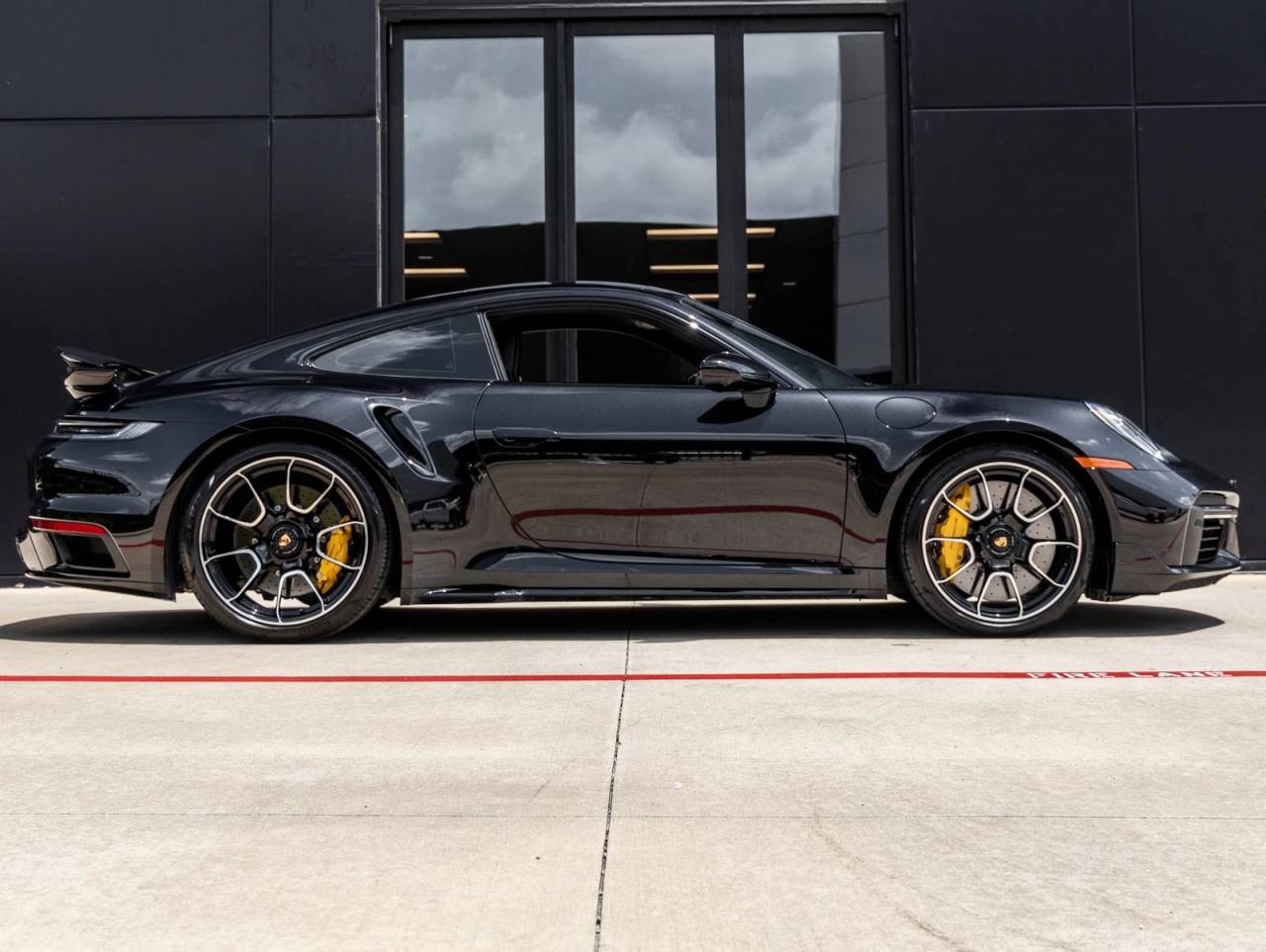 2024 Porsche 911 911 Turbo S (MY24)