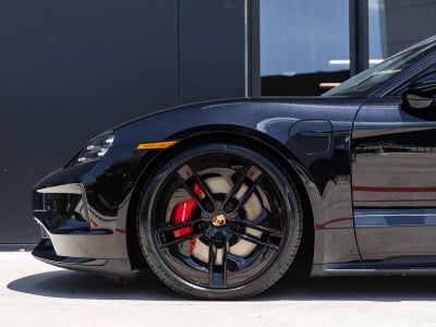 2026 Porsche Taycan GTS