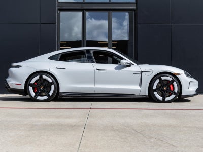 2025 Porsche Taycan Taycan GTS