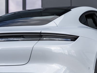 2025 Porsche Taycan Taycan GTS