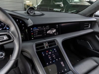 2025 Porsche Taycan Taycan GTS