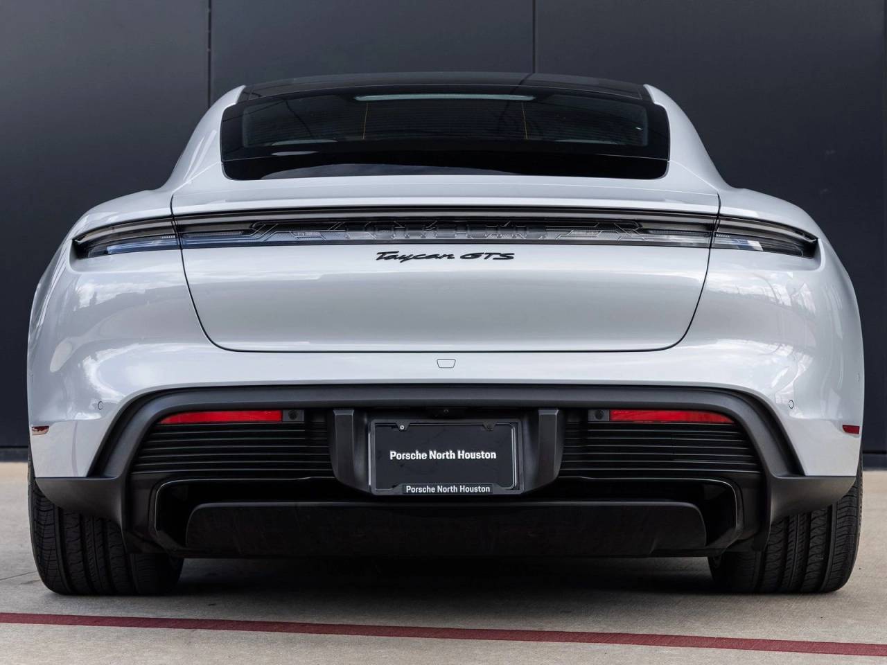 2025 Porsche Taycan Taycan GTS