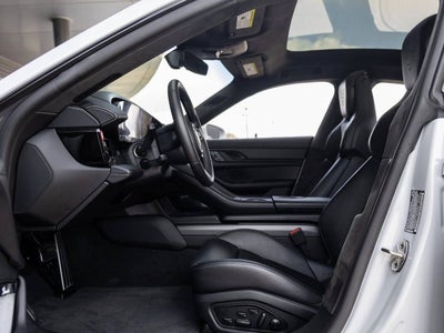 2025 Porsche Taycan Taycan GTS