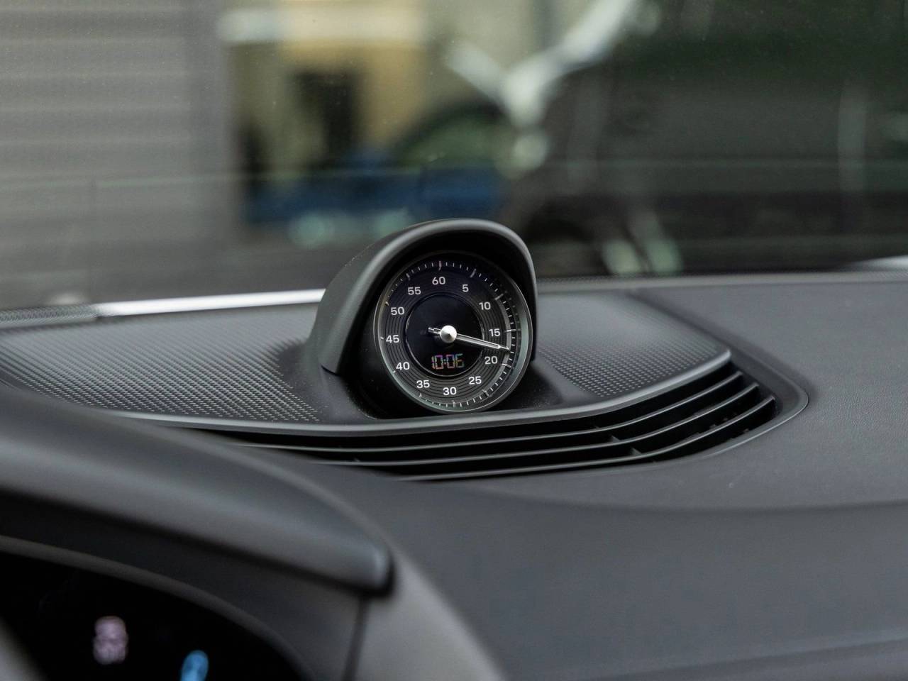 2025 Porsche Taycan Taycan GTS