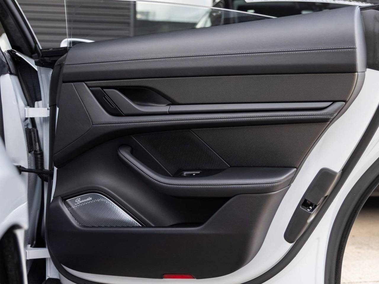 2025 Porsche Taycan Taycan GTS