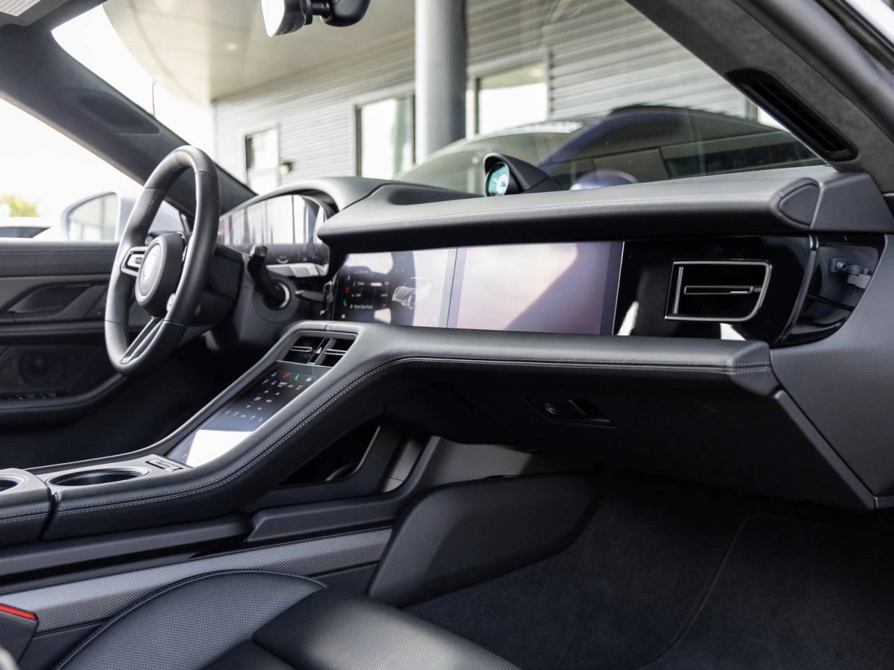 2025 Porsche Taycan Taycan GTS