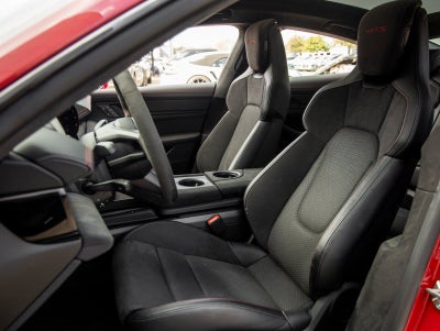 2025 Porsche Taycan Taycan GTS