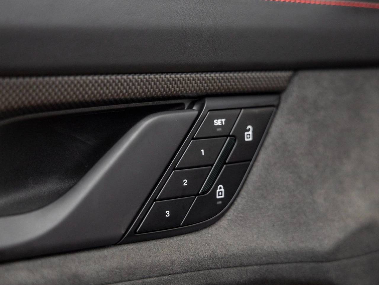 2025 Porsche Taycan Taycan GTS