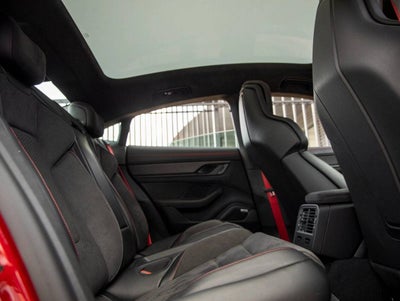 2025 Porsche Taycan Taycan GTS