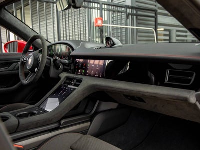 2025 Porsche Taycan Taycan GTS