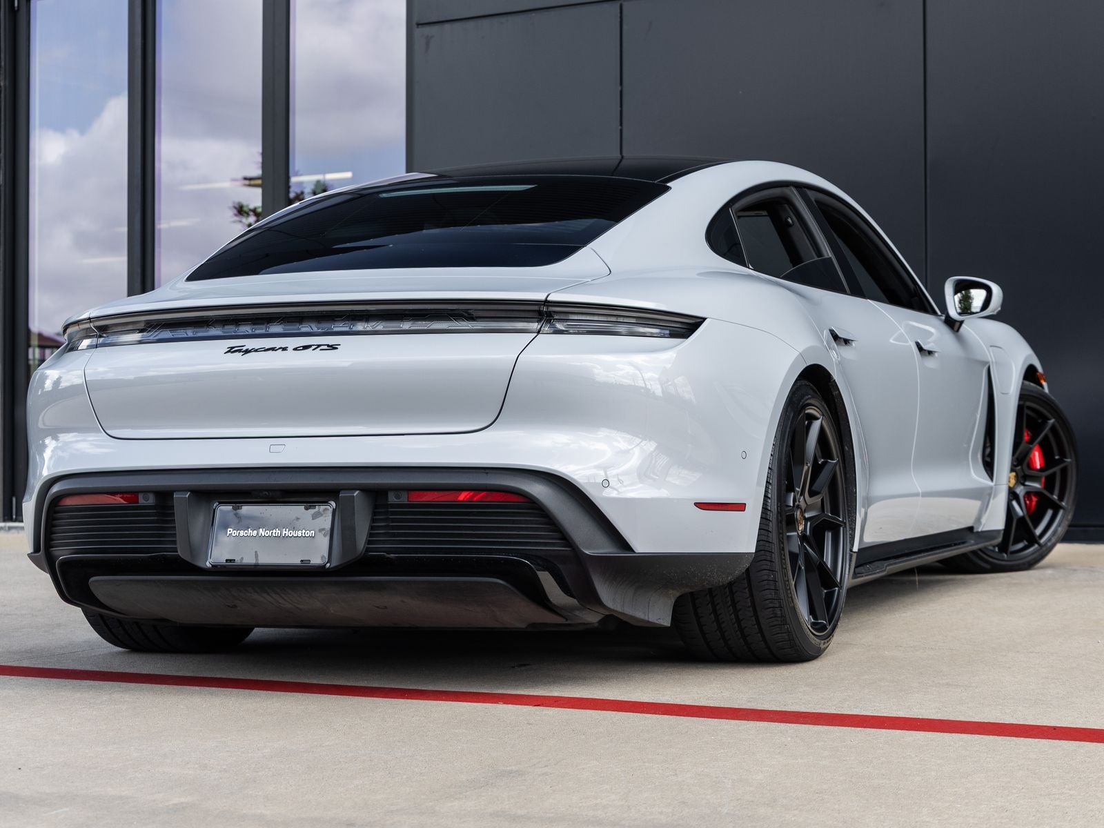 2024 Porsche Taycan Taycan GTS (MY24)