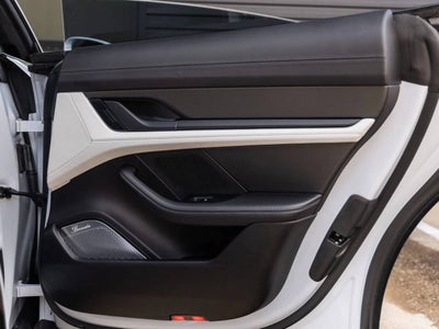 2024 Porsche Taycan Taycan GTS (MY24)