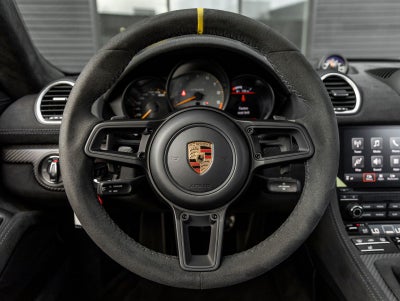 2024 Porsche 718 Cayman GT4 RS