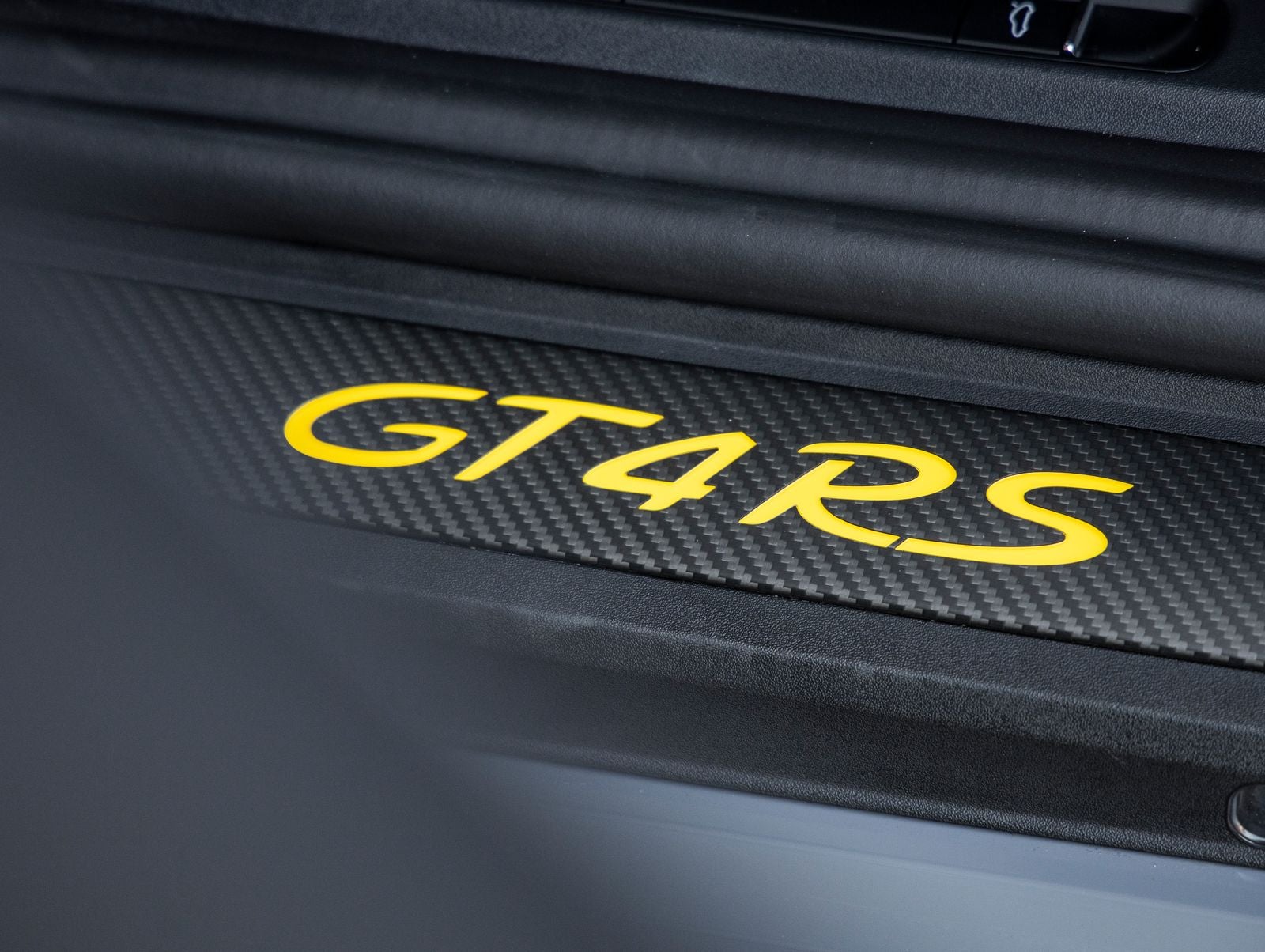 2024 Porsche 718 718 Cayman GT4 RS (MY24)