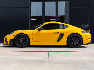 2025 Porsche 718 718 Cayman GT4 RS
