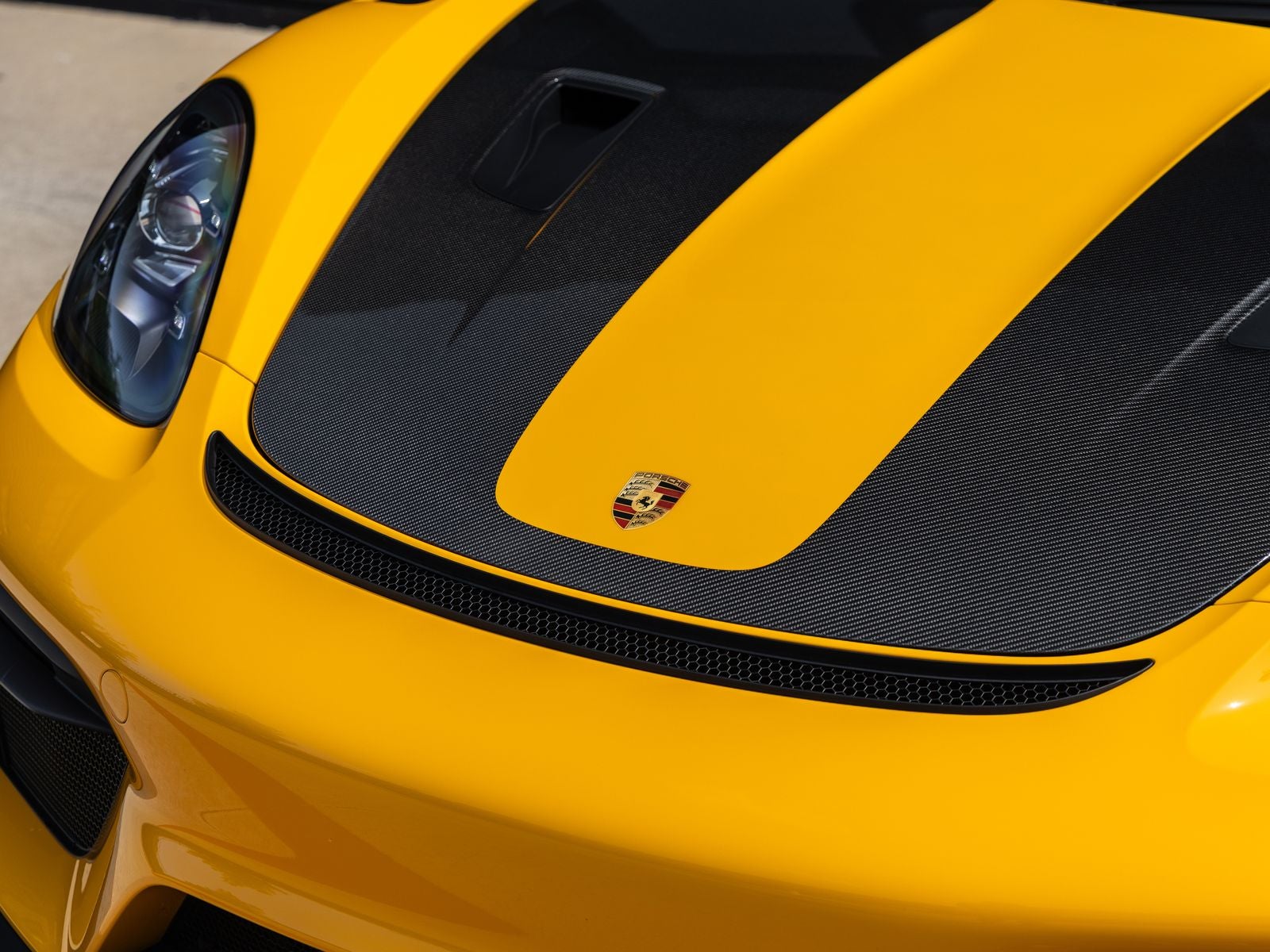 2025 Porsche 718 718 Cayman GT4 RS