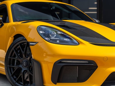 2025 Porsche 718 718 Cayman GT4 RS