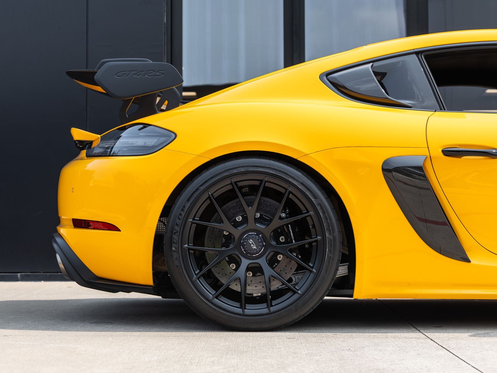 2025 Porsche 718 718 Cayman GT4 RS