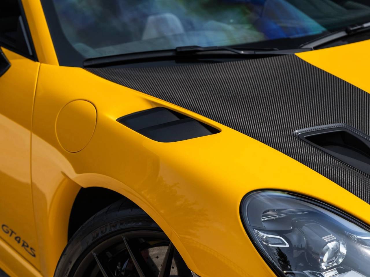2025 Porsche 718 718 Cayman GT4 RS