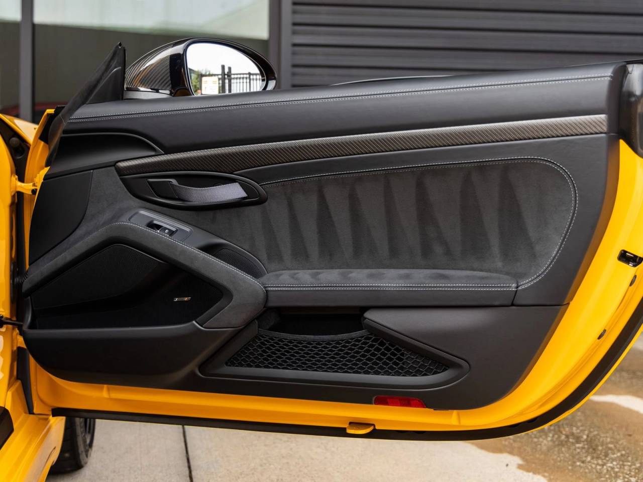 2025 Porsche 718 718 Cayman GT4 RS