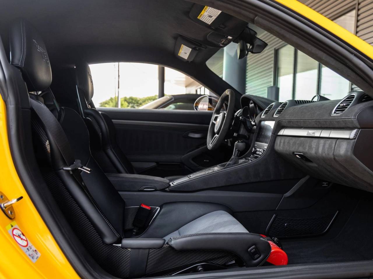 2025 Porsche 718 718 Cayman GT4 RS