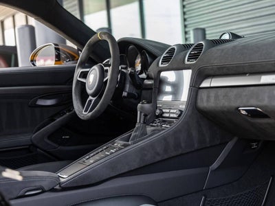 2025 Porsche 718 718 Cayman GT4 RS