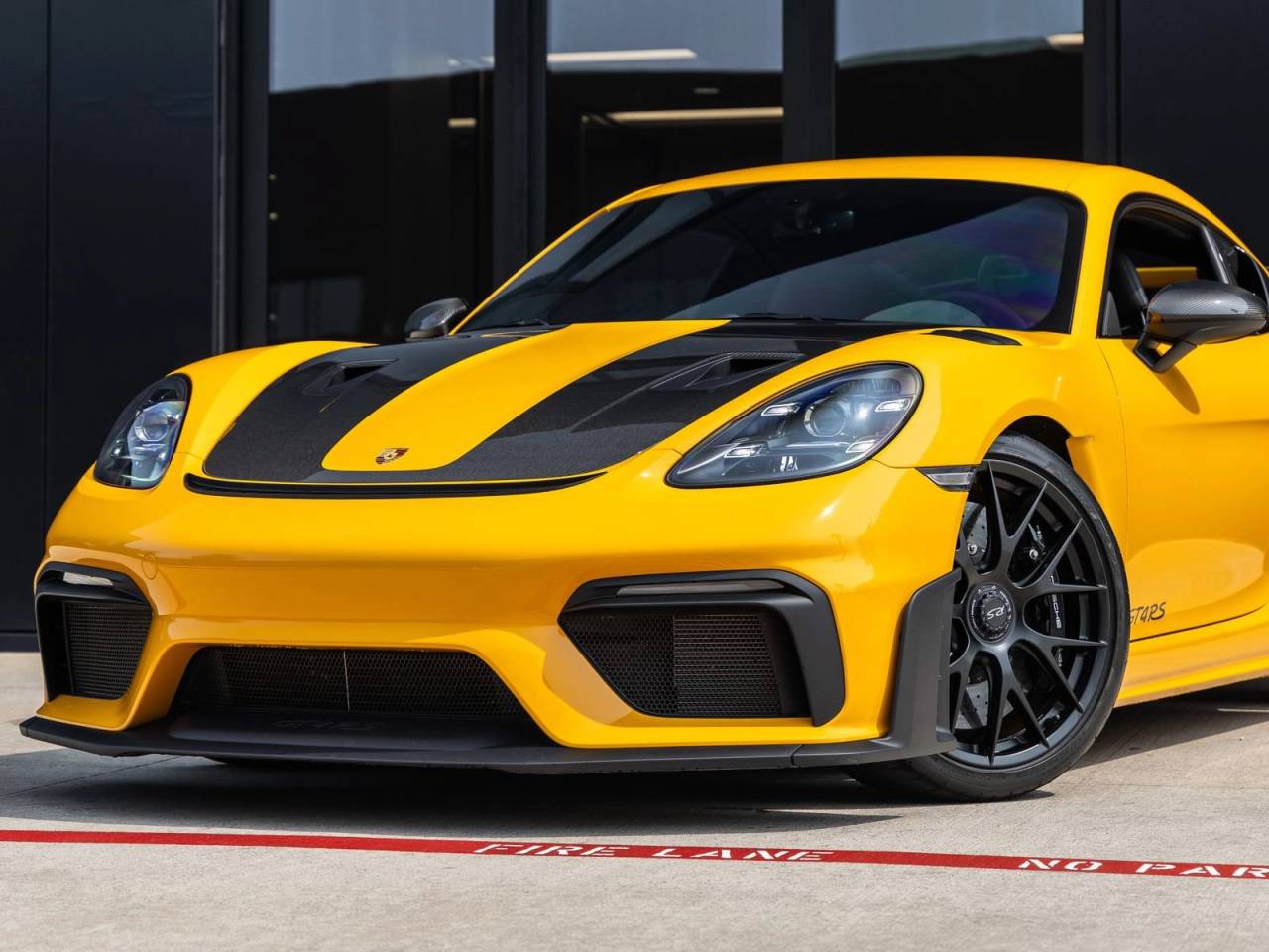 2025 Porsche 718 718 Cayman GT4 RS