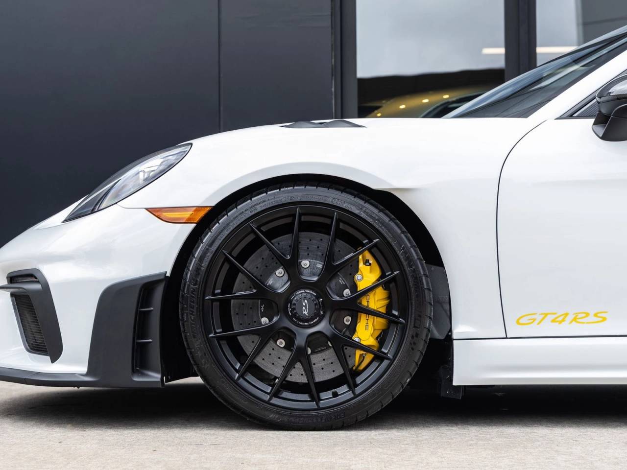 2025 Porsche 718 Cayman GT4 RS