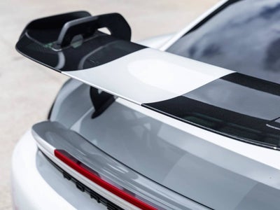 2025 Porsche 718 Cayman GT4 RS