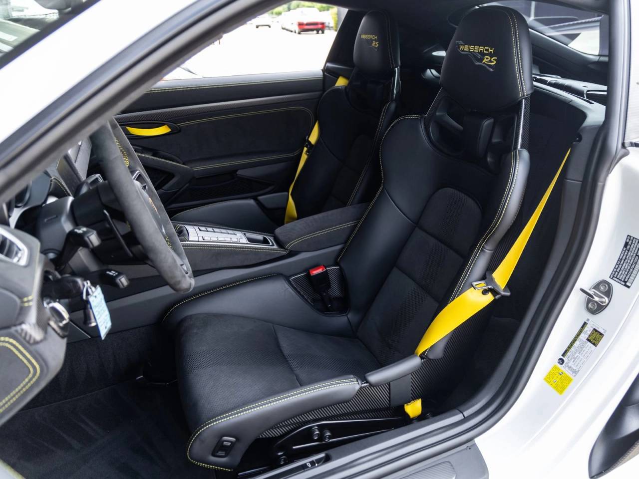 2025 Porsche 718 Cayman GT4 RS