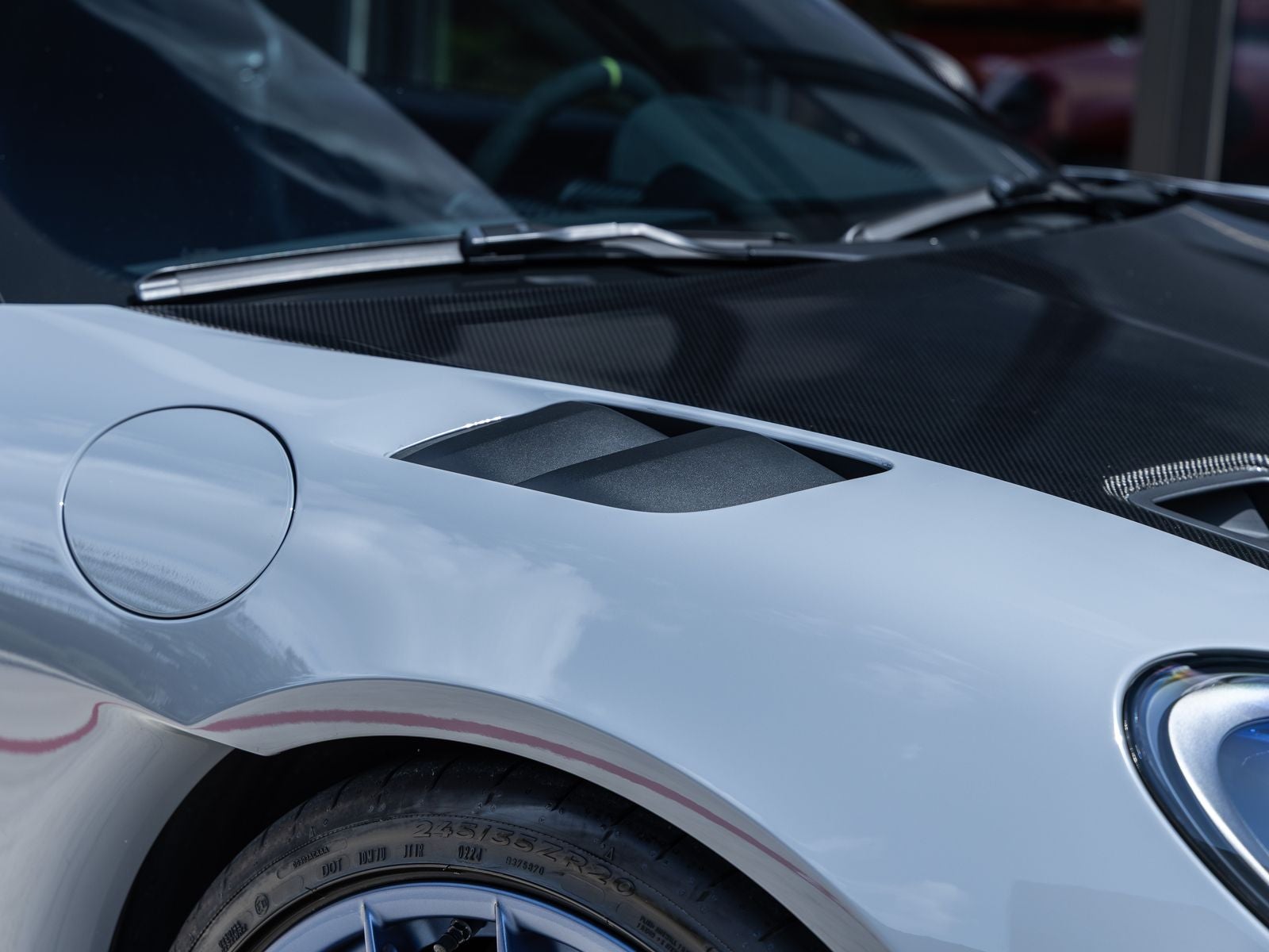 2023 Porsche 718 Cayman GT4 RS