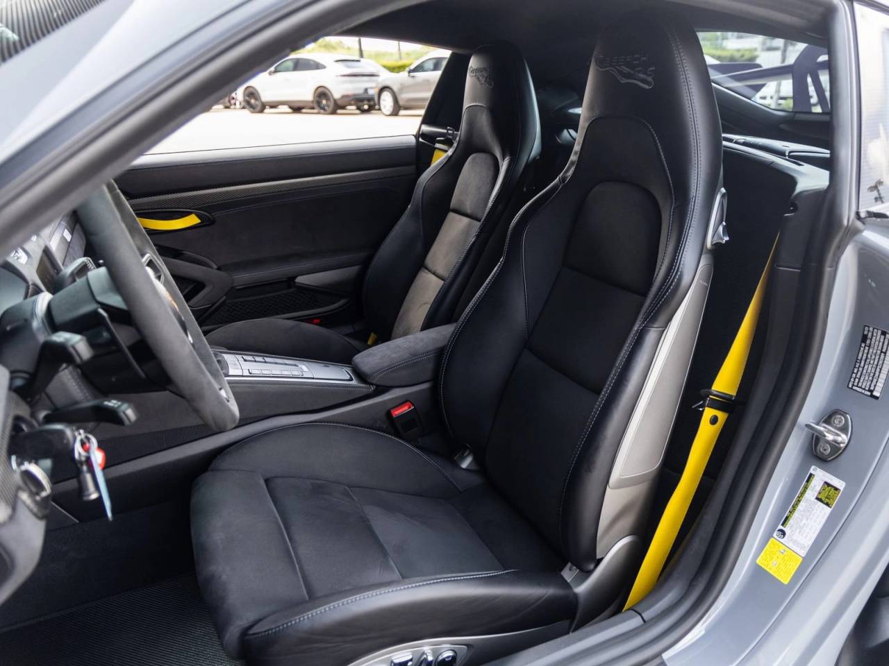 2023 Porsche 718 718 Cayman GT4 RS (MY23)
