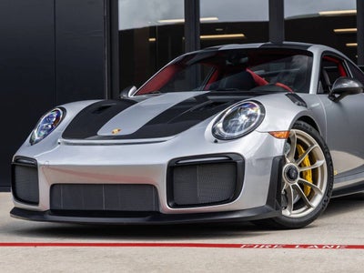 2018 Porsche 911 911 GT2 RS