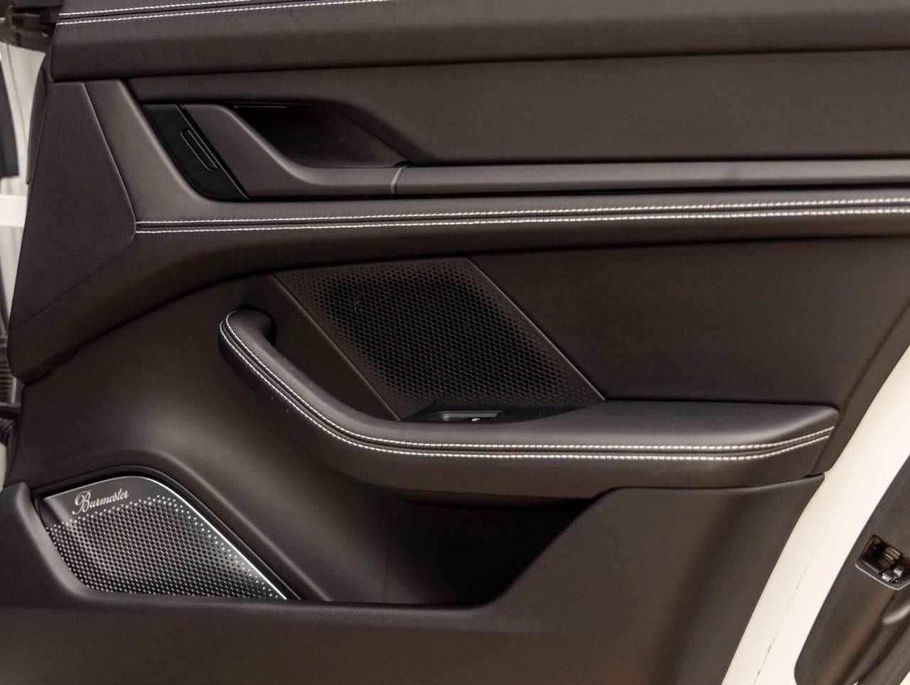 2025 Porsche Taycan Taycan Turbo GT