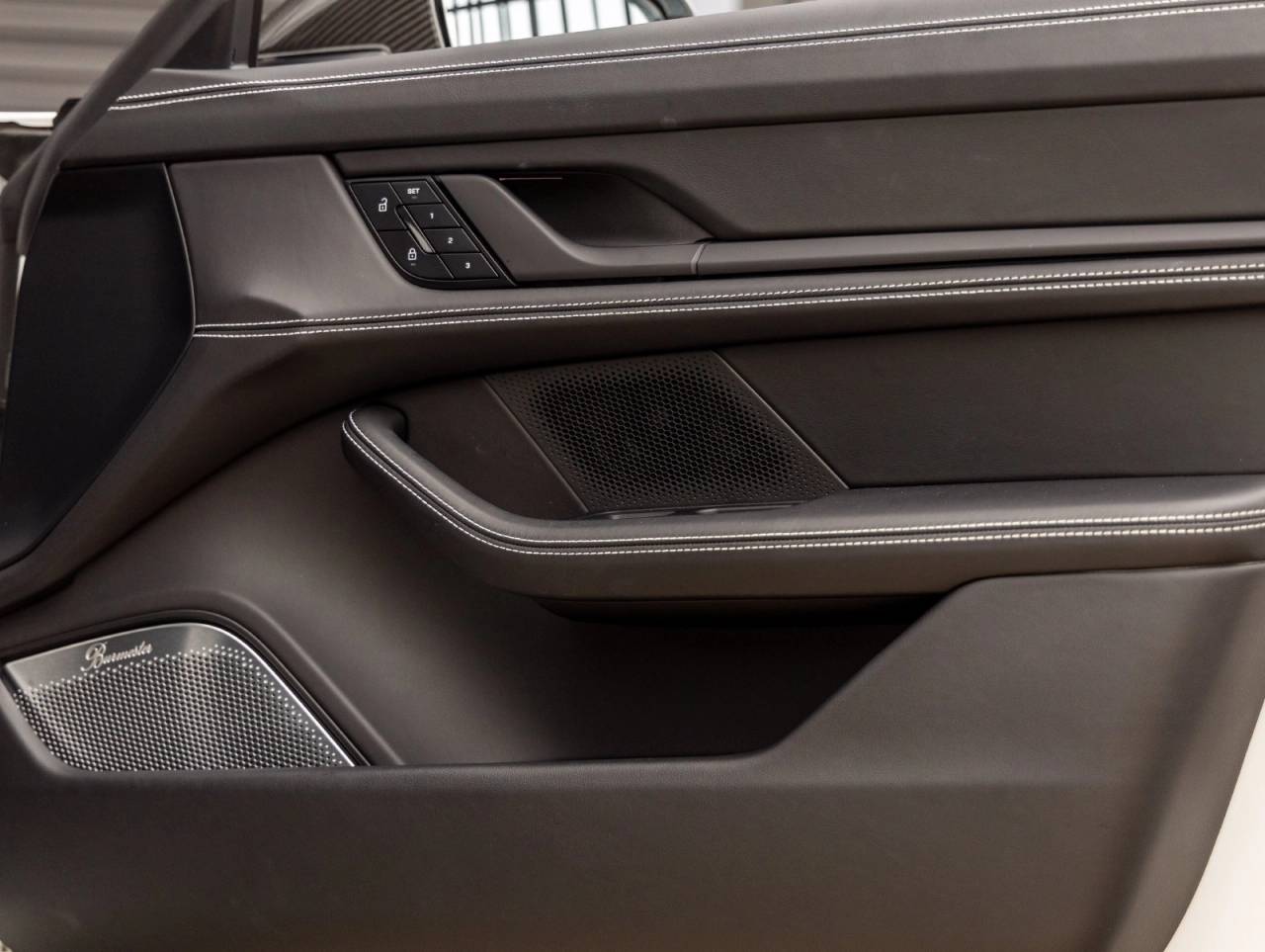 2025 Porsche Taycan Taycan Turbo GT