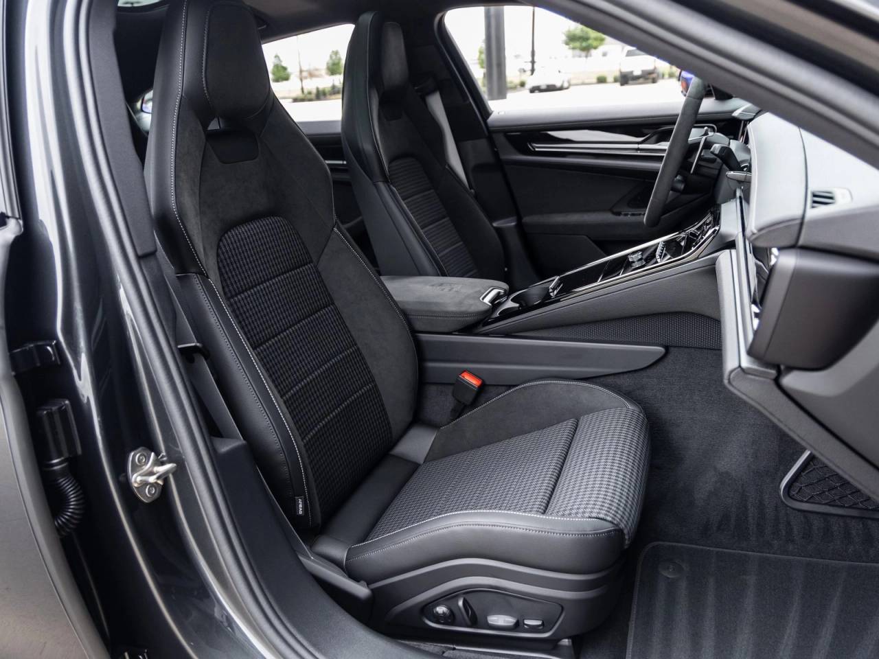 2026 Porsche Panamera E-Hybrid Panamera 4 E-Hybrid